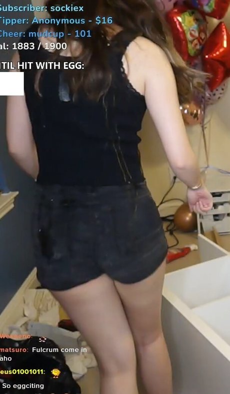 busty teen onlyfans hot naked image