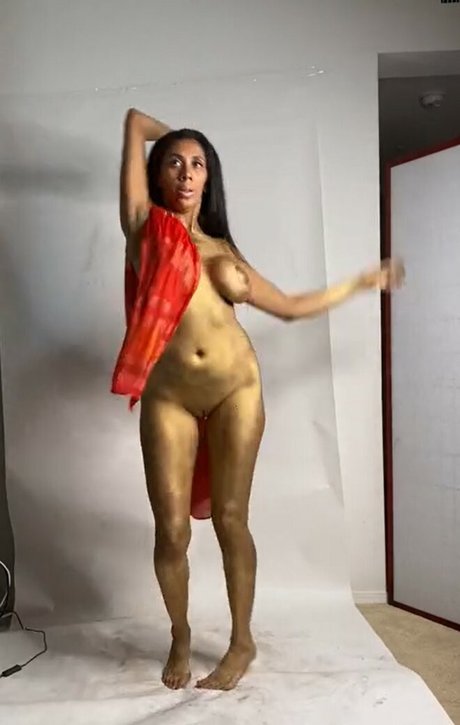 Jennelle Gordon exclusive pornstar pic