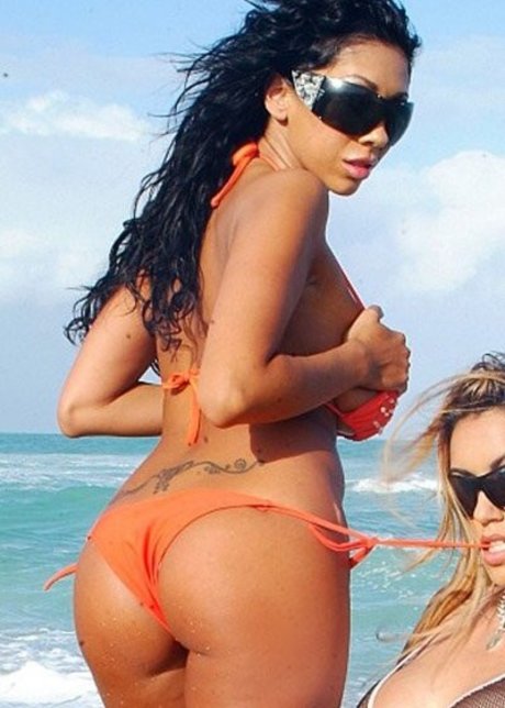 lesbians onlyfans pretty gallery