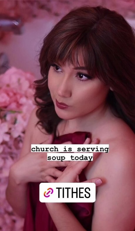 Abelina Sabrina beautiful actress image