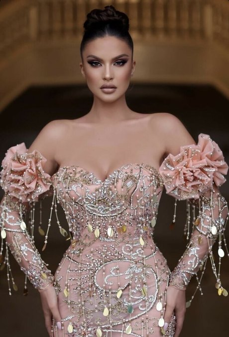 blonde pawg onlyfans art nude photo