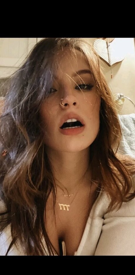 skinny ebony teen onlyfans pornographic images