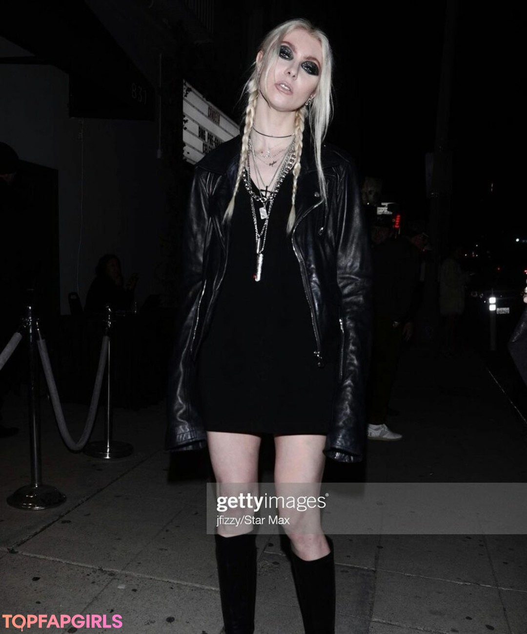 Taylor Momsen star free pictures