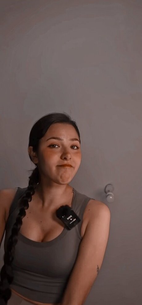 ASMR Glow model nudes pics