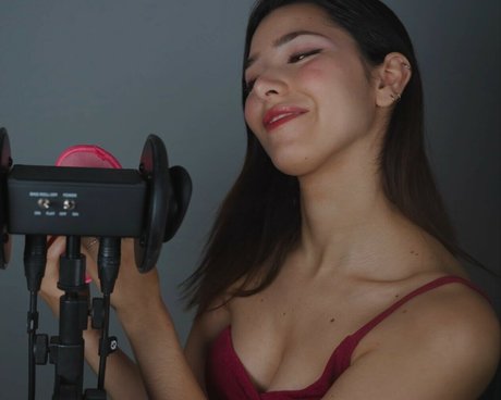 ASMR Glow star erotic galleries