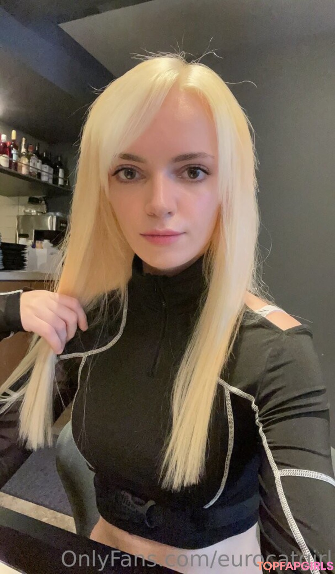 eurocatgirl model naked photos