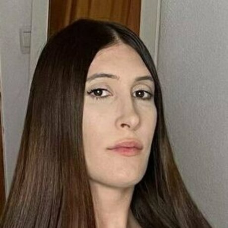 alektrya pornstar top pic