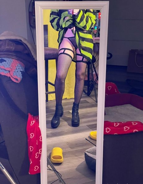 Onlyclown pornstar erotic pic