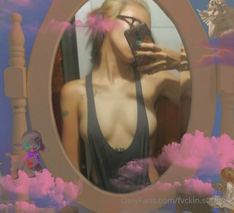 fvckin s0ulless pretty actress photos