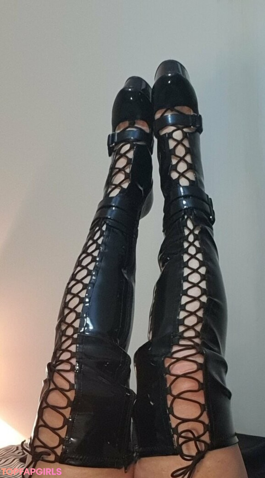 naked milf onlyfans pretty picture