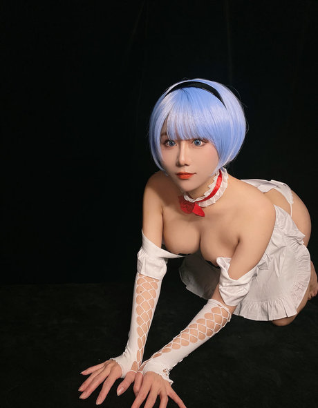 Uying ASMR model hd pics