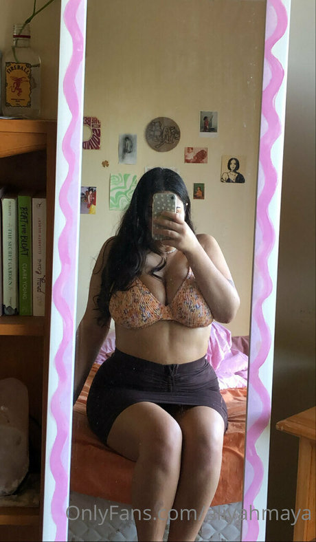 aliyahmaya star nude photos