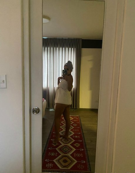 hotttblondie nice actress img