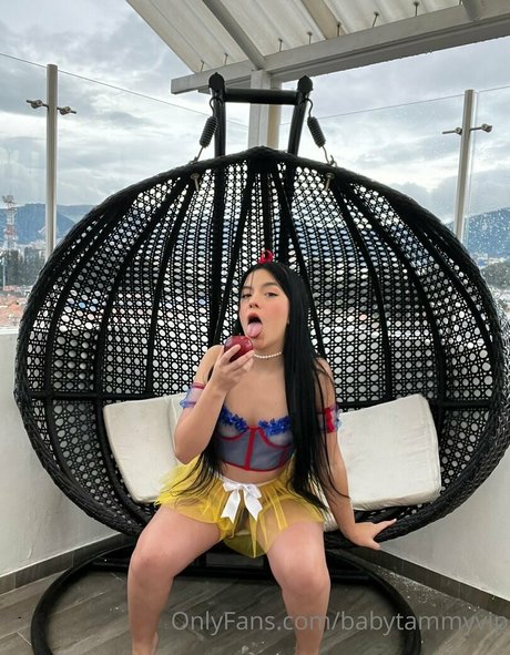 tiny onlyfans erotic gallery