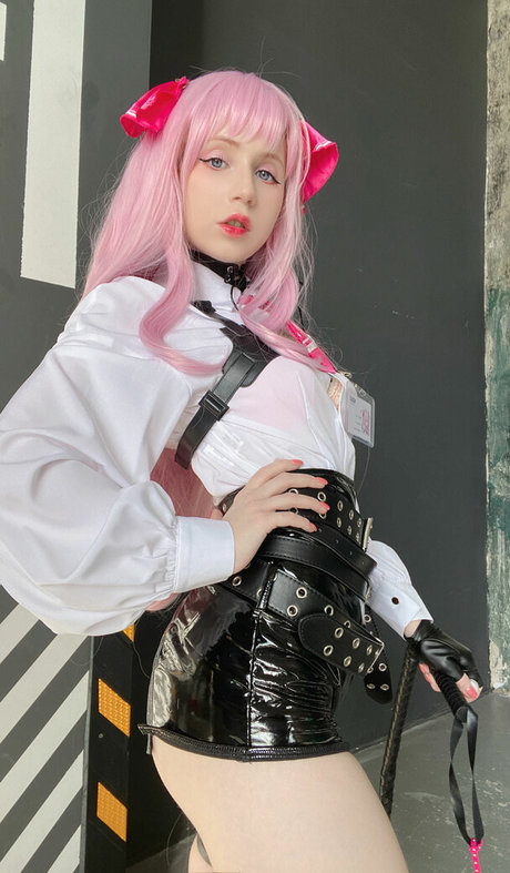 Hackee chan pretty pornstar gallery