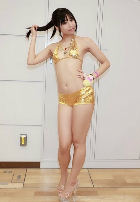 Yanagimaru pornstar erotic galleries