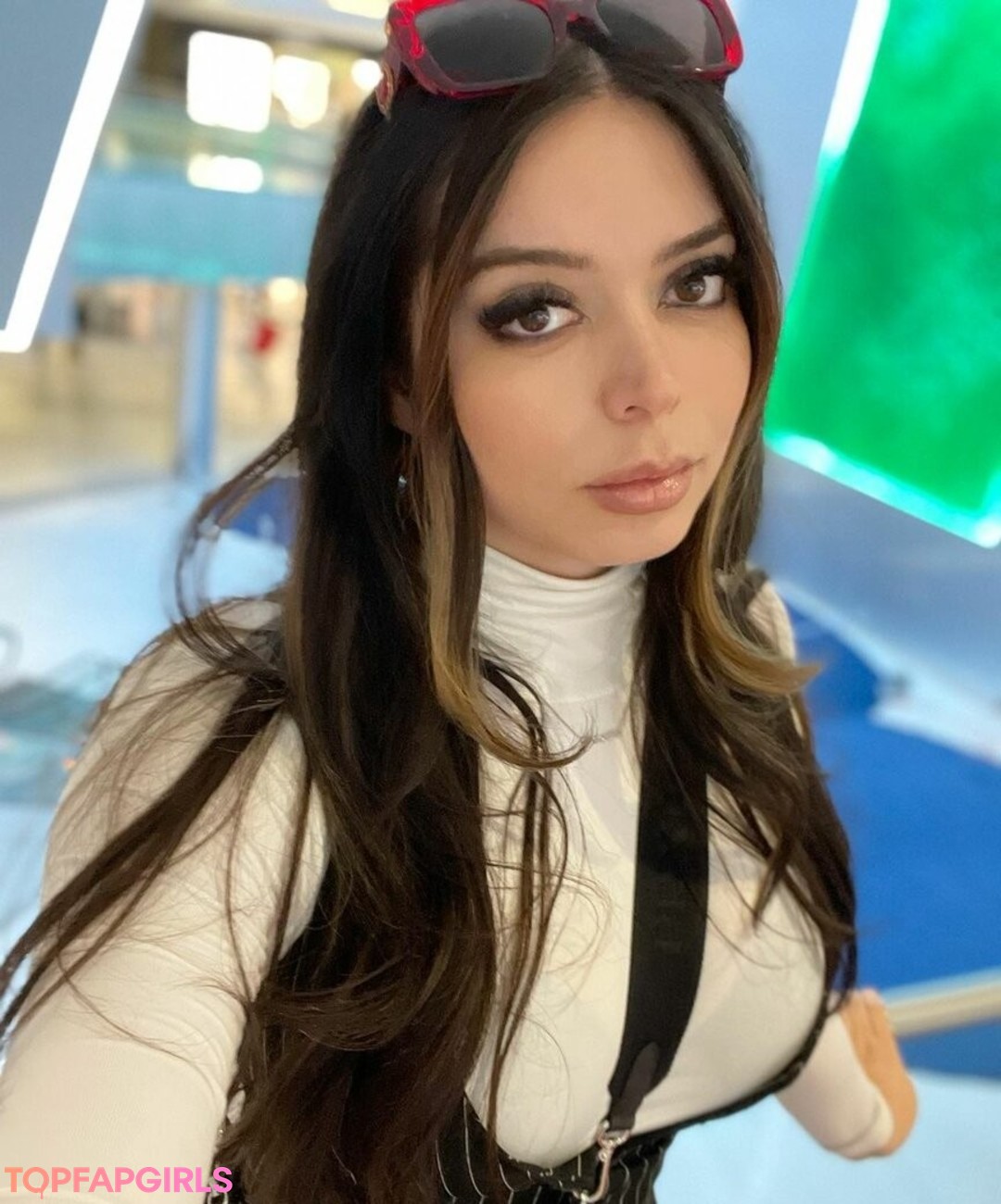 Adept sex model pics