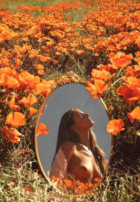 Natalie Jayne Roser naked star photos