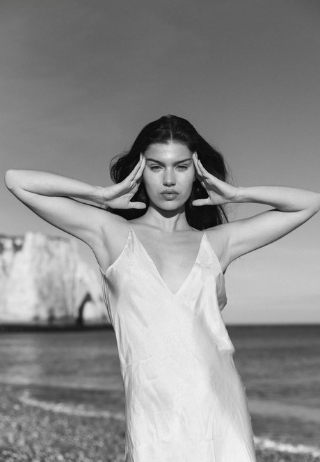 Natalie Jayne Roser xxx actress img