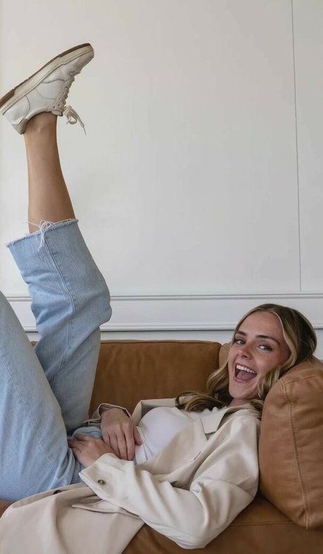 Lifewithlaurenmae model naked photo