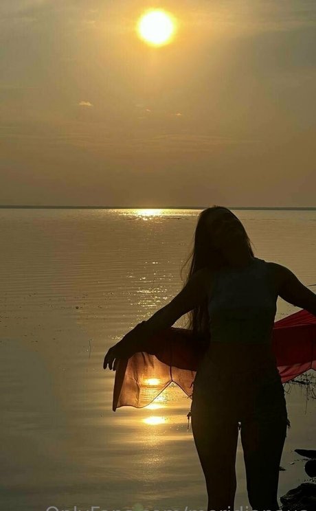 meridianaua erotic model images