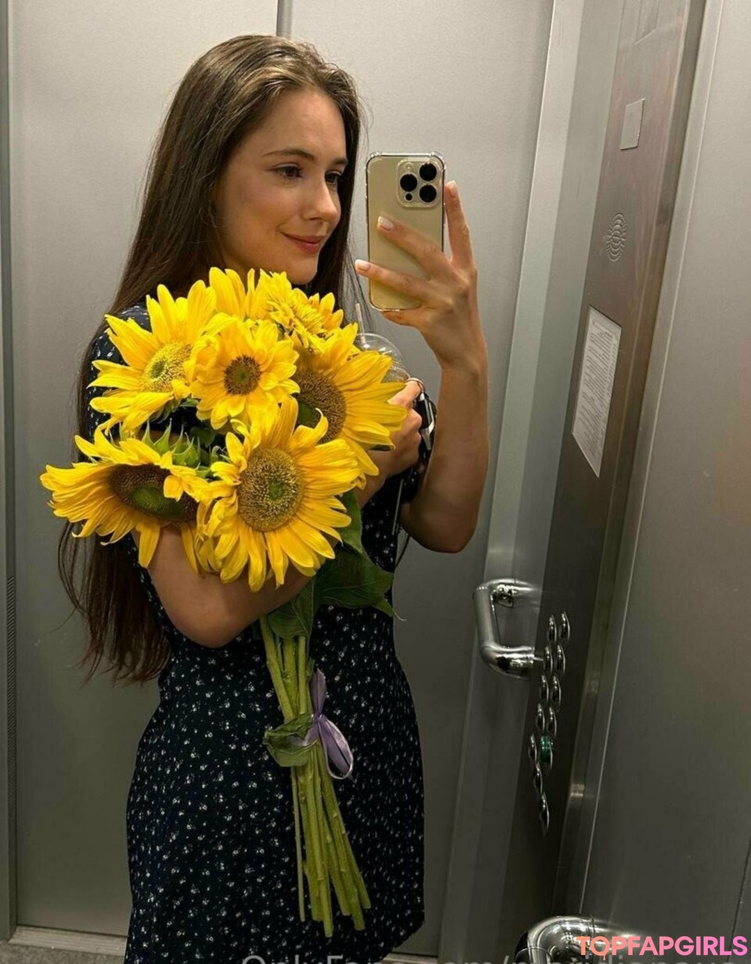inside onlyfans free sexy gallery