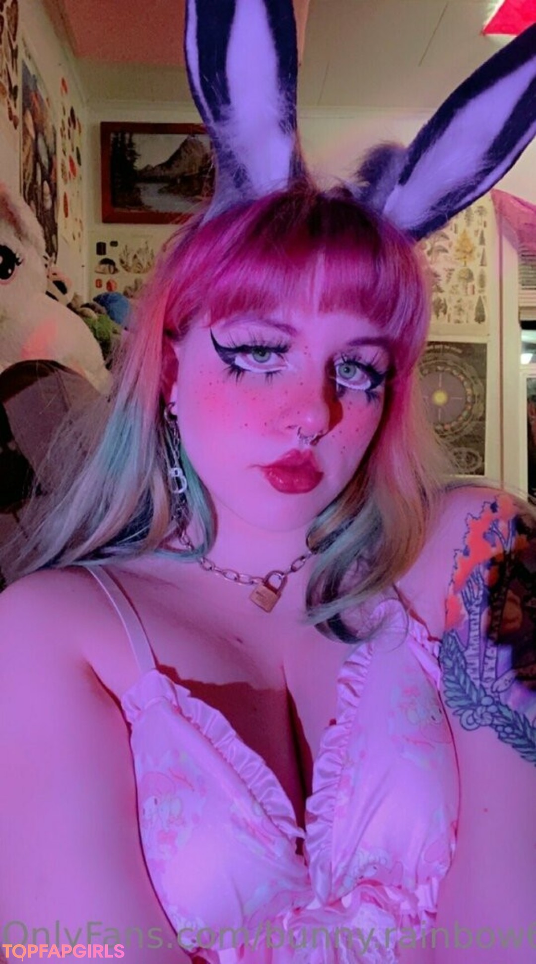 bunny rainbow69 nudes model photos