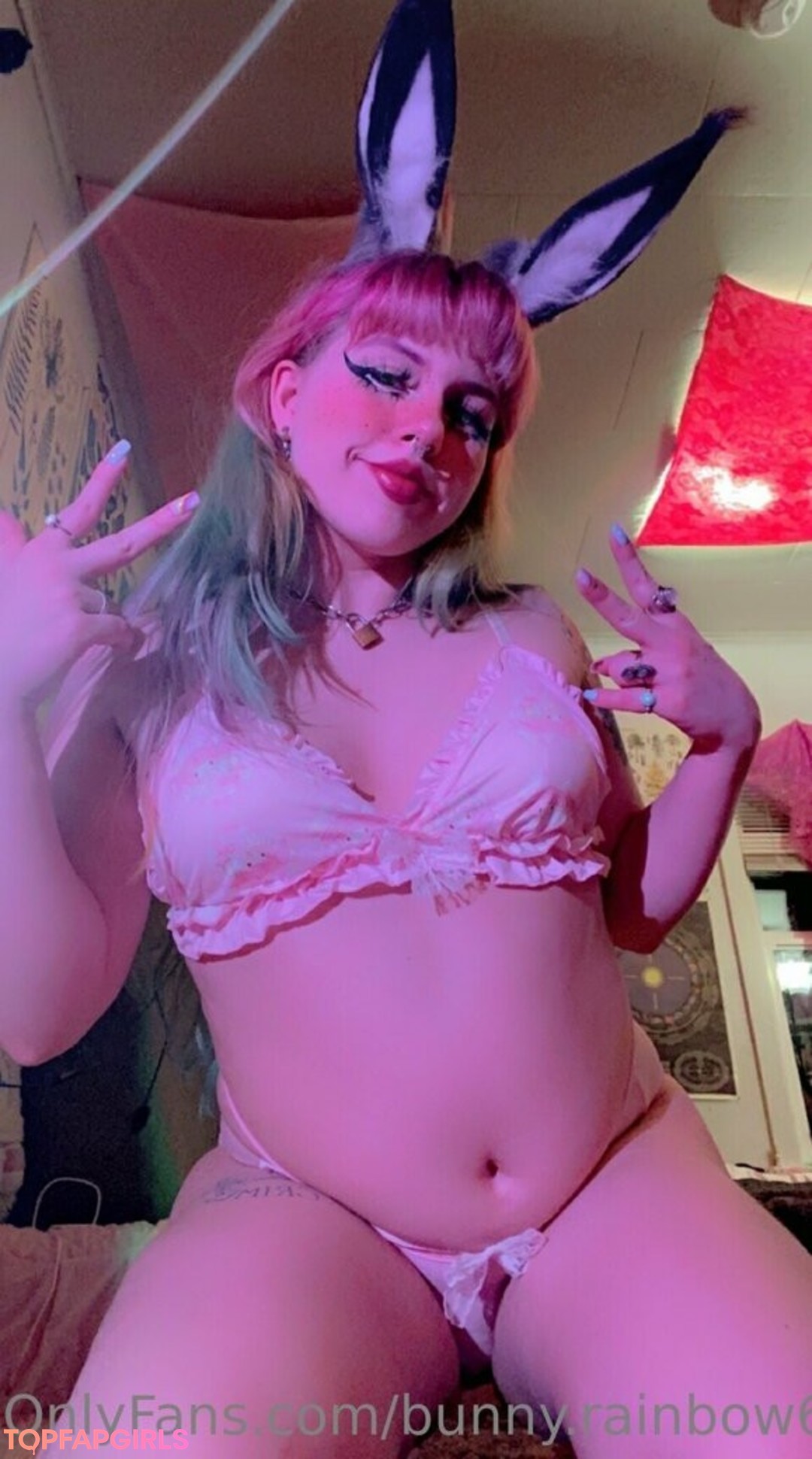 bunny rainbow69 pornstar sexy pics
