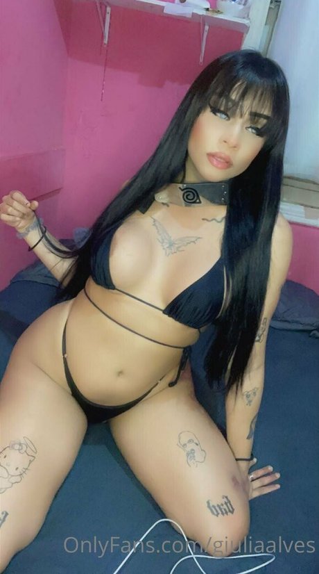 giuliaalvesfree art star photos