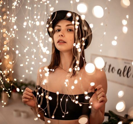 aliselis erotic actress galleries