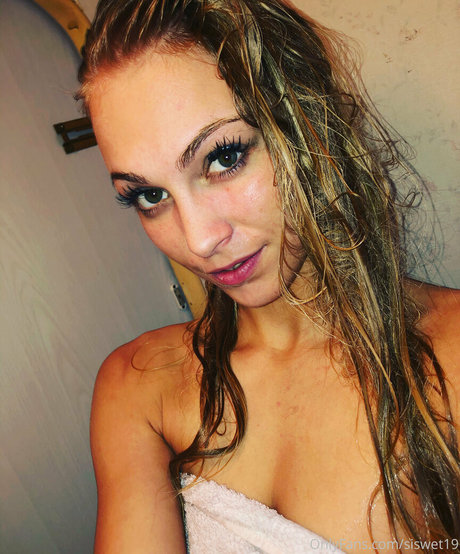 asian student onlyfans porn photos