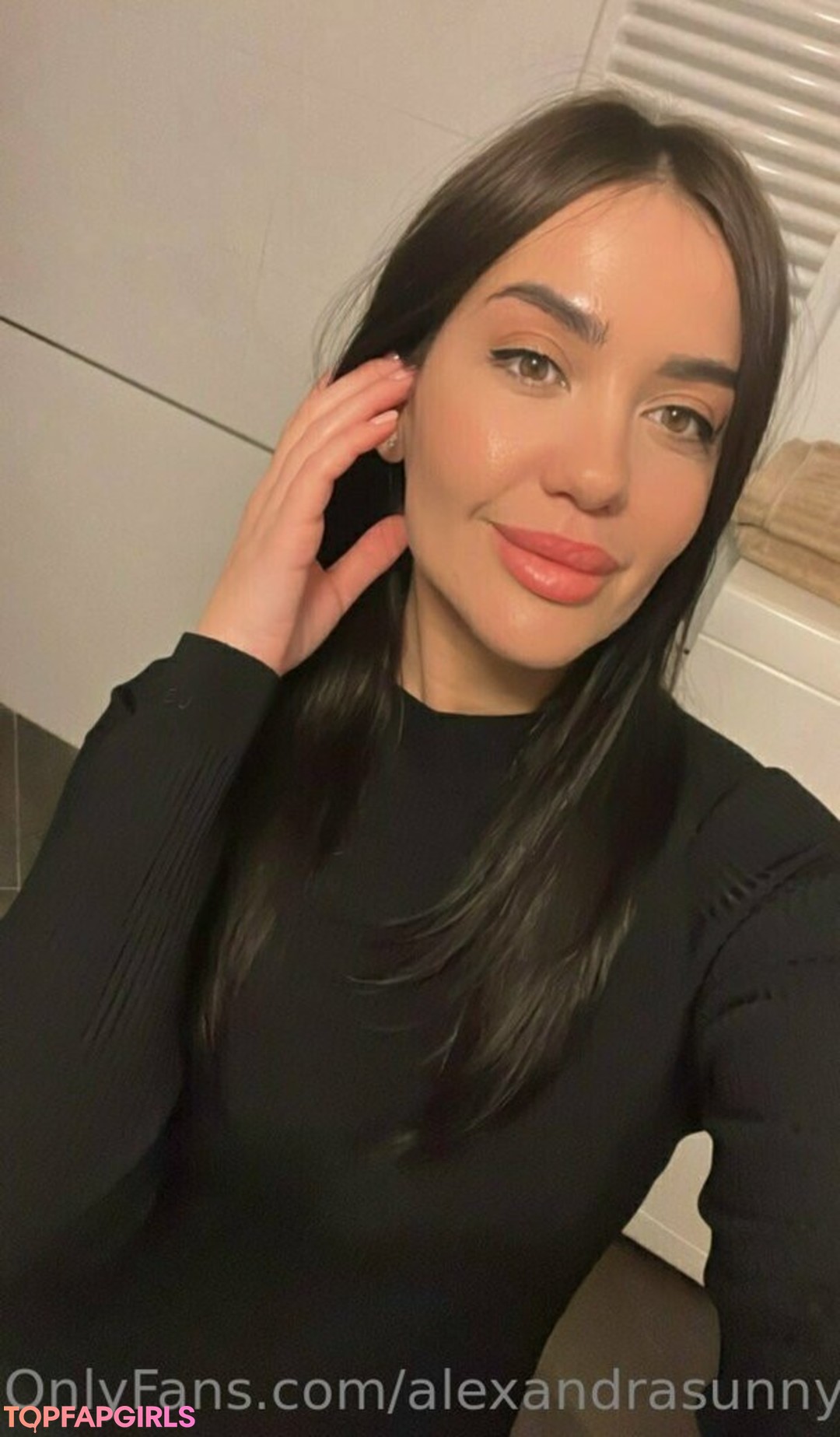 skinny ebony teen onlyfans top photo