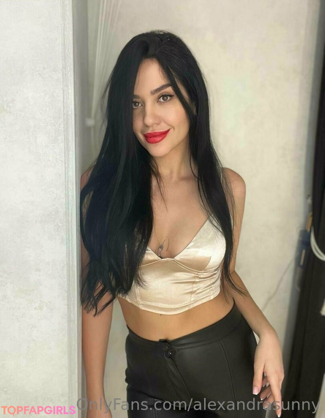 huge anal dildo onlyfans hot sex photos