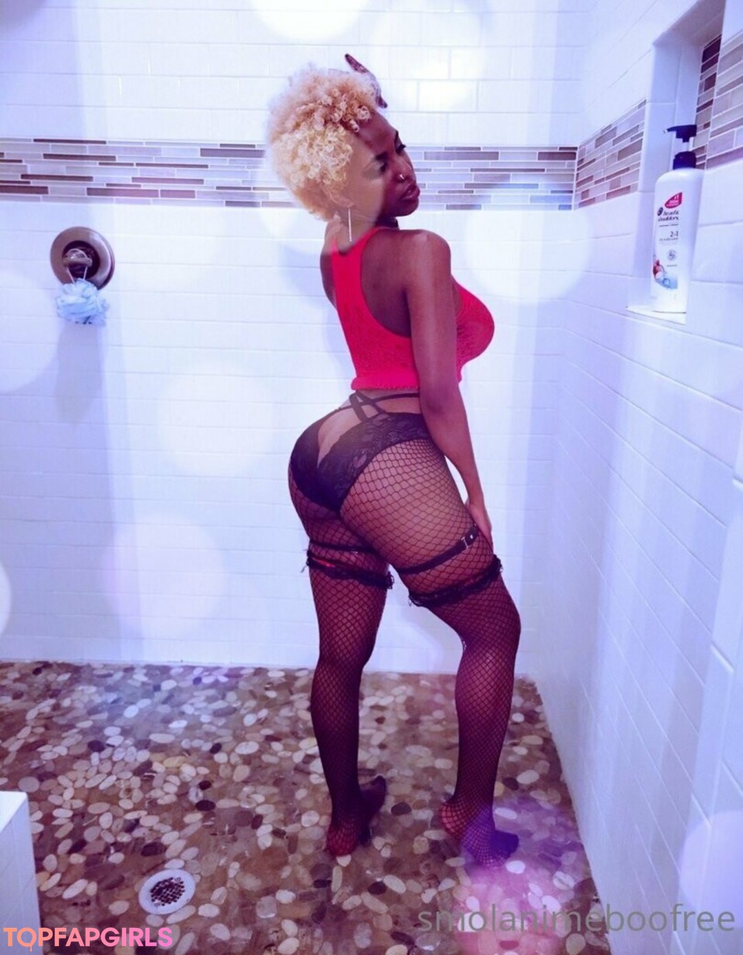 SmolAnimeBoo star erotic photo