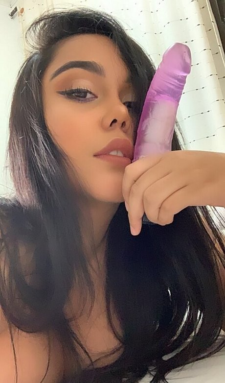 Stefaniepaolao model naked archive