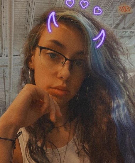 Lexi Lynx perfect actress pic