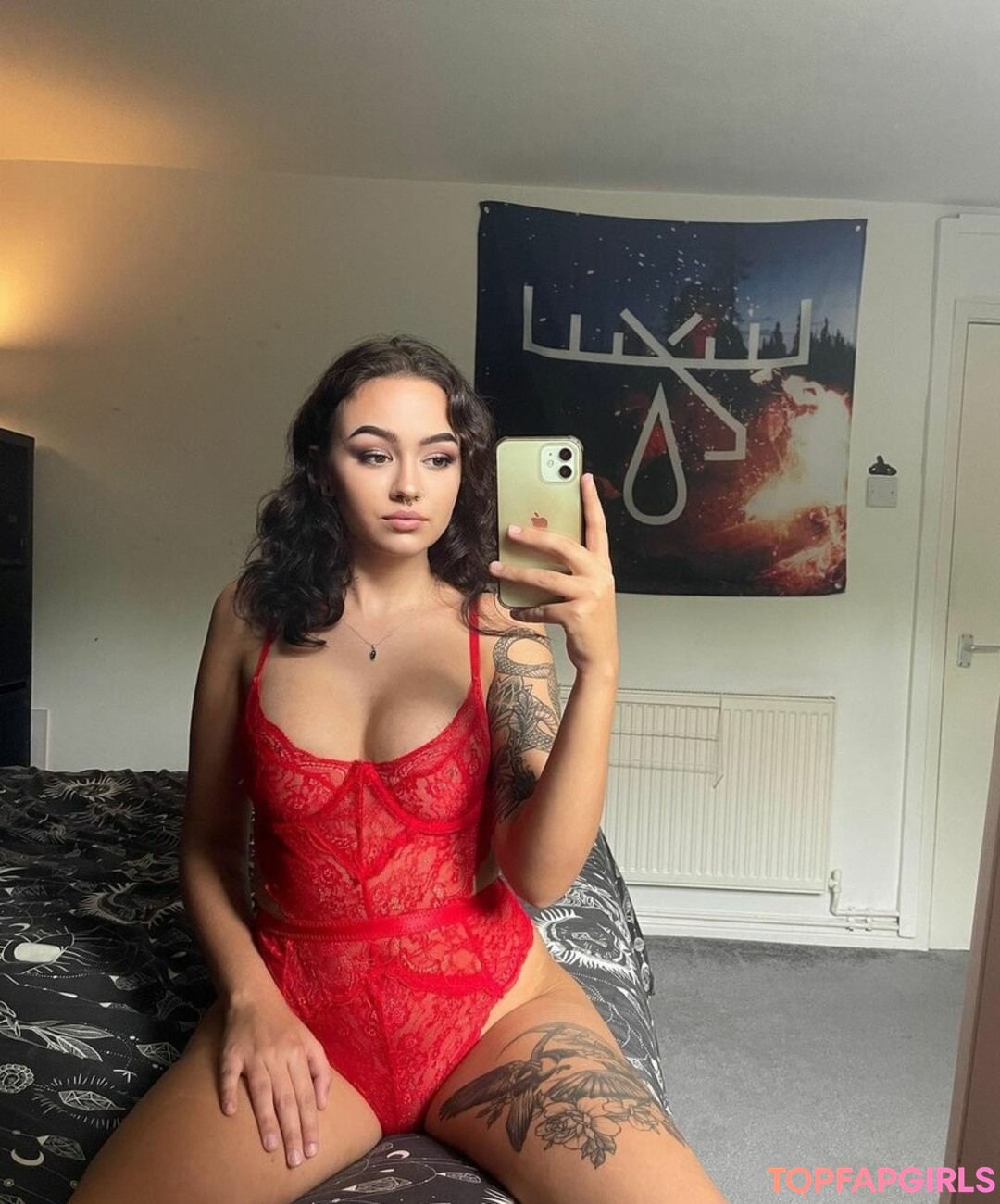 misbehavedjade model beautiful image