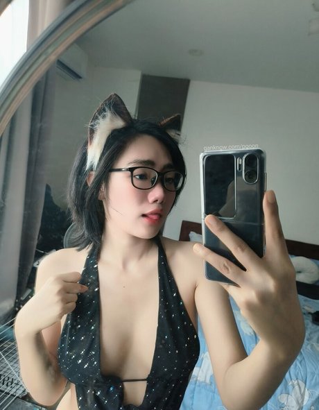 Poon Wrunya model high quality gallery