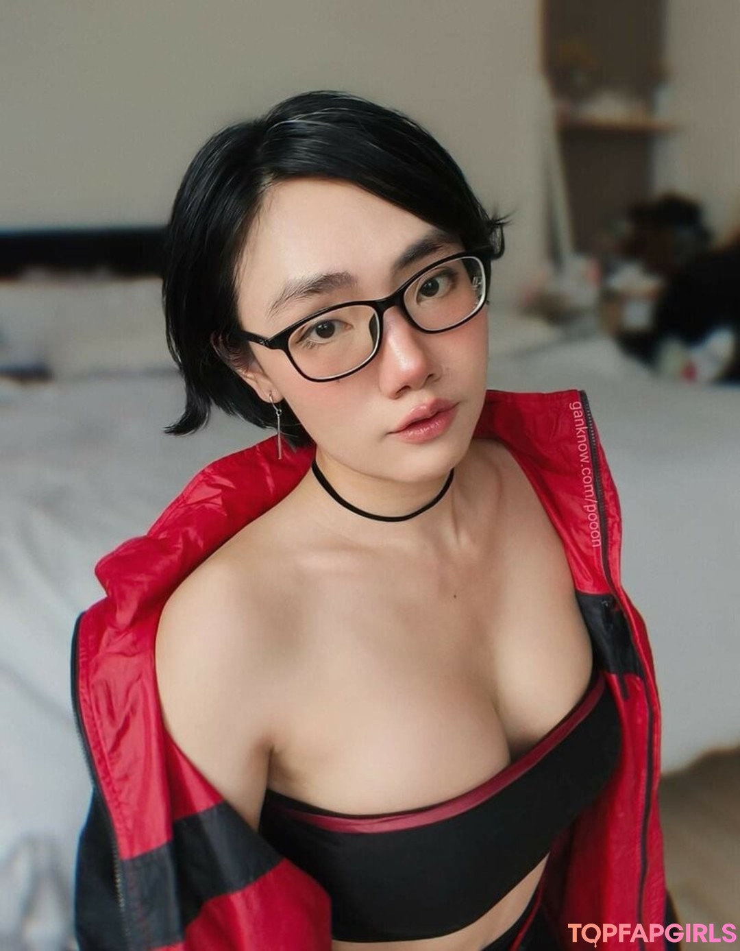 Poon Wrunya model exclusive images