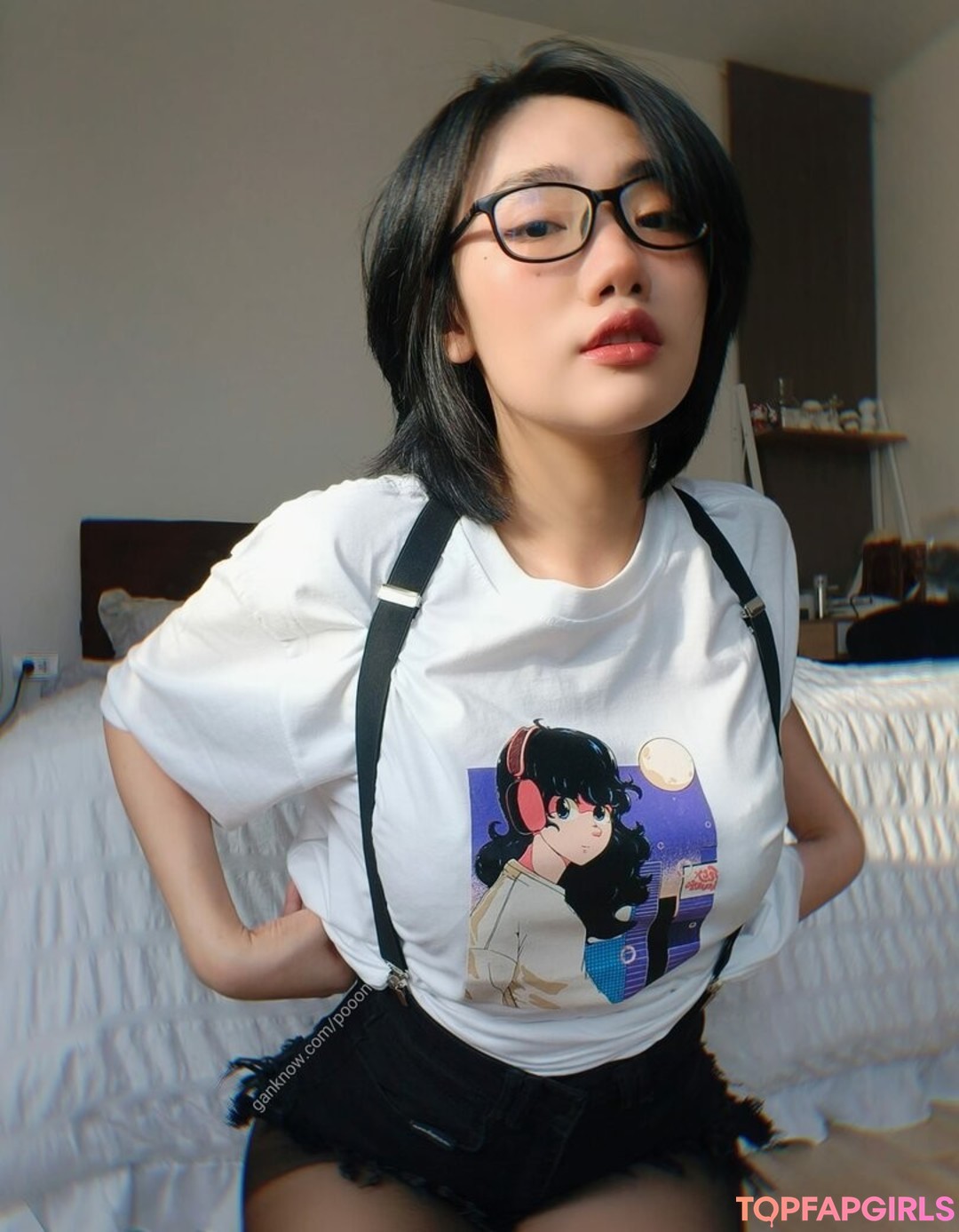 Poon Wrunya top pornstar picture