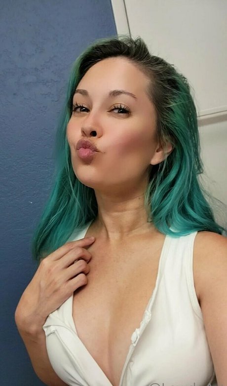 clothed onlyfans nice archive