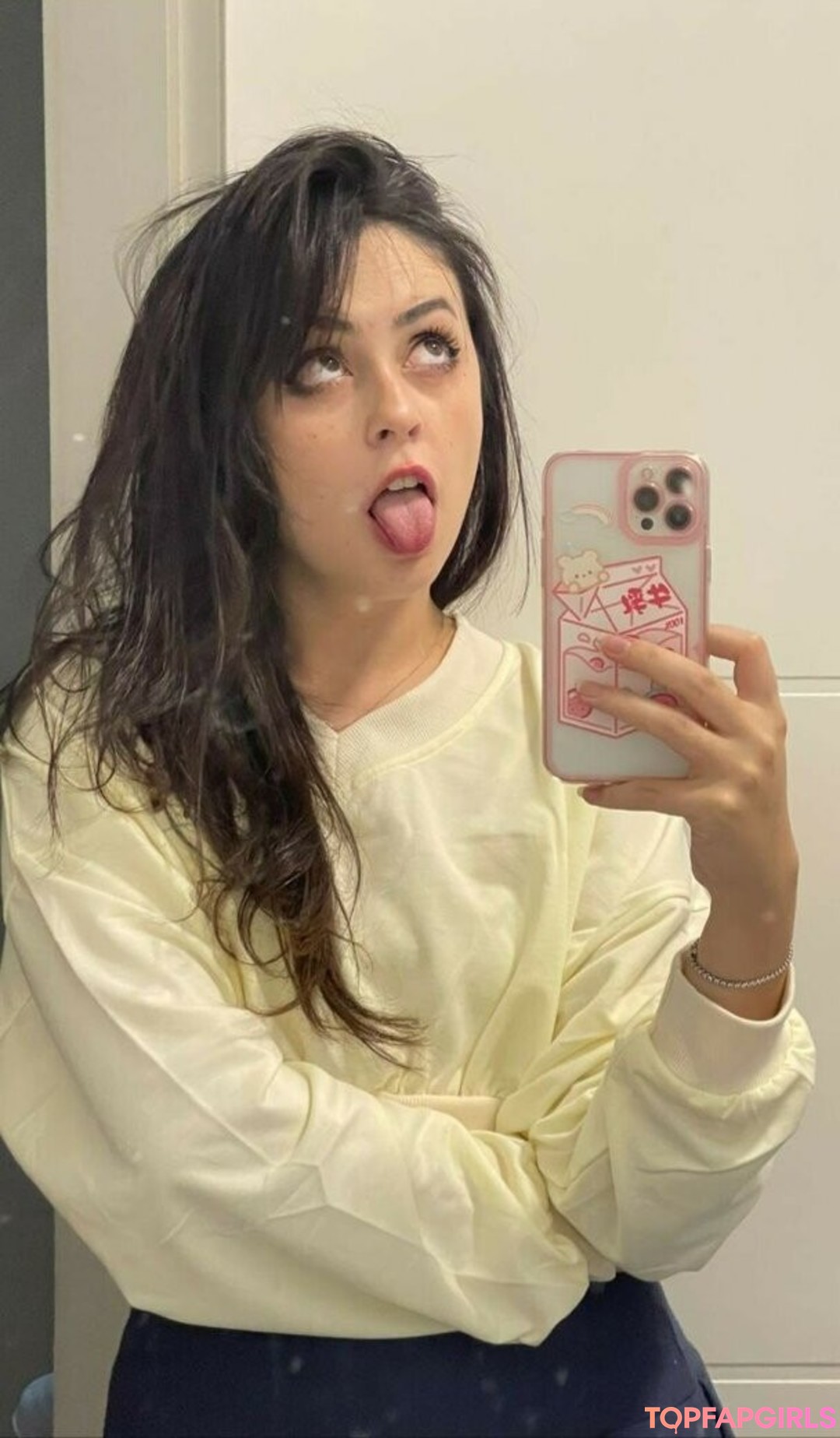 Leticia Shirakiin erotic pornstar img