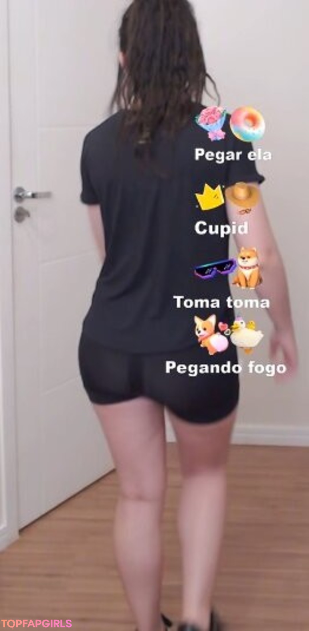 Leticia Shirakiin model nude pictures