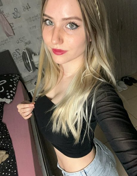 skinny ebony teen onlyfans art nude images