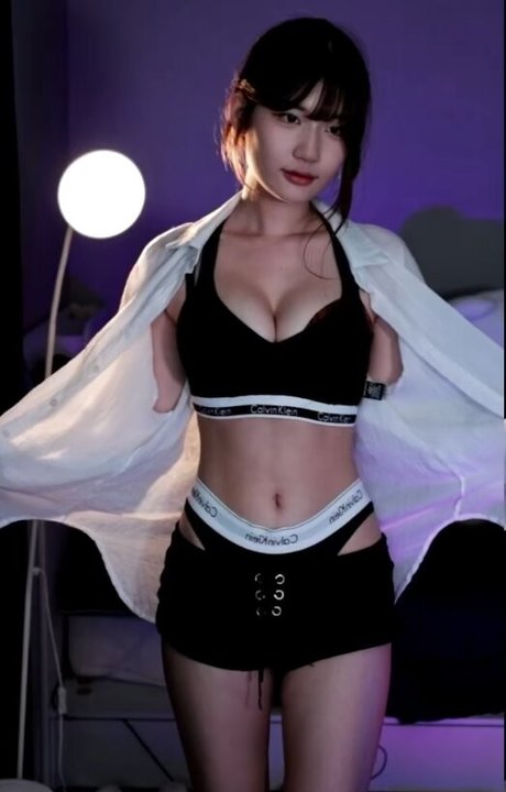 french mature onlyfans beautiful photo