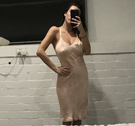 Bianca Censori model hd pics