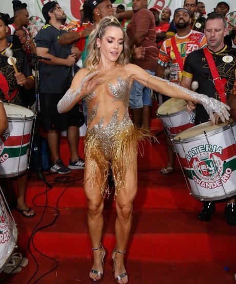 Monique Alfradique erotic actress photos