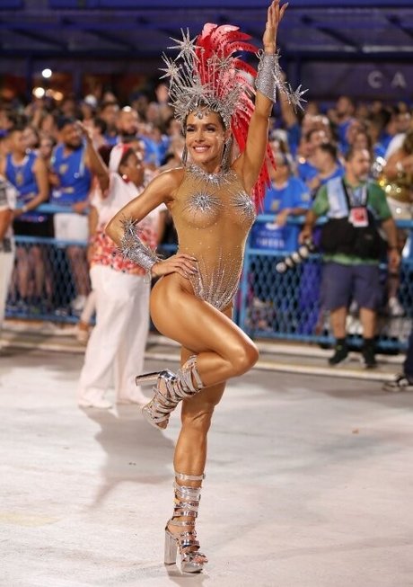 Monique Alfradique model archive