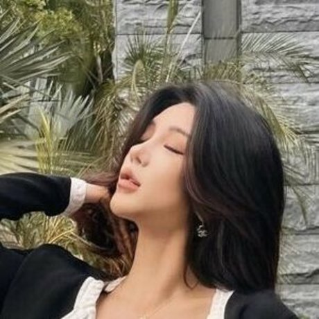 June Gong erotic star pic