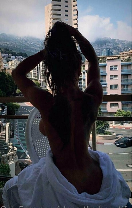 ebony cumshot onlyfans art nude photos